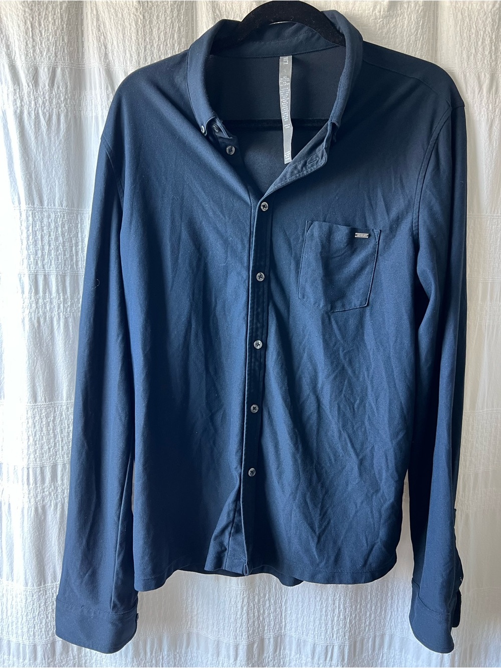 Vuori Men's Navy Button-Down Long Sleeve Shirt